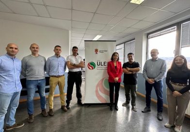 Agentes del Seprona se forman en el Campus de Ponferrada sobre tecnología aplicada al análisis de los incendios