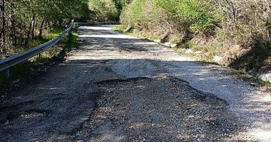 Rebelión de los ayuntamientos de Truchas y Castrillo ante el mal estado de las carreteras