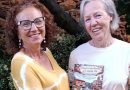 María Edu Sánchez Martín y A. Marina Justel Cadierno en la X Feria del Llibru de Cabreira